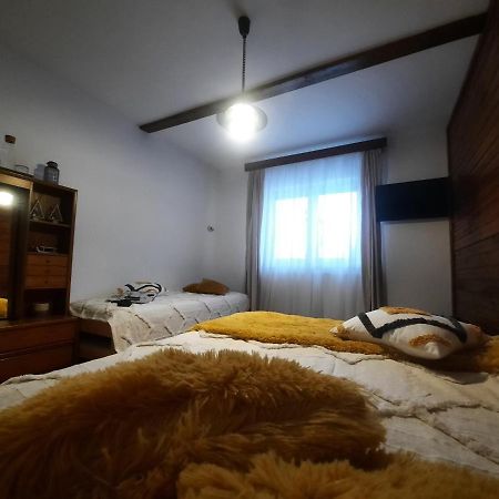 Cocooning In A Lovely Mountain Suite - One Azuga Exterior foto