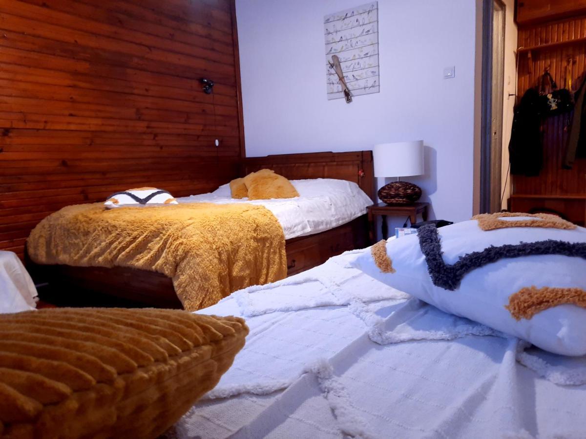 Cocooning In A Lovely Mountain Suite - One Azuga Exterior foto
